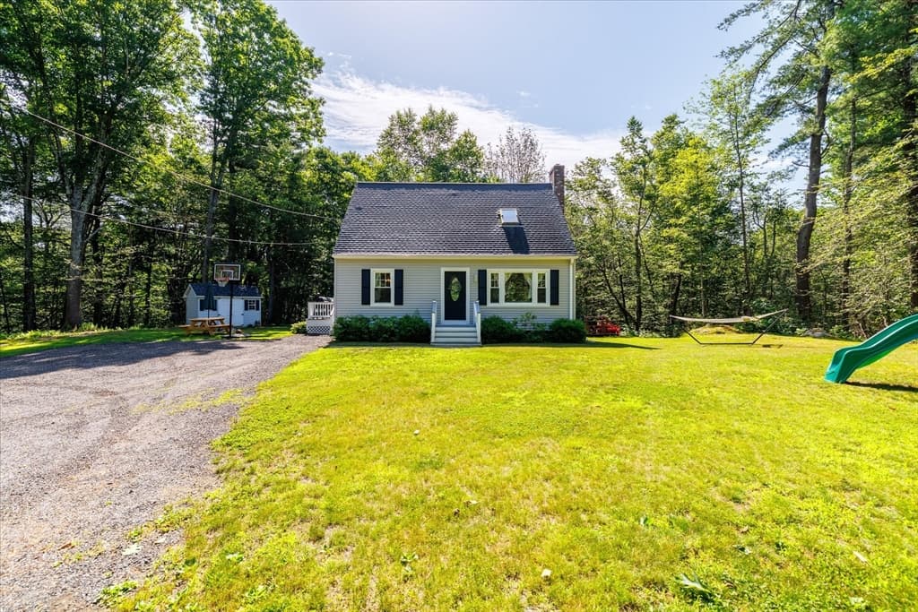 Casa em Hubbardston — foto 2