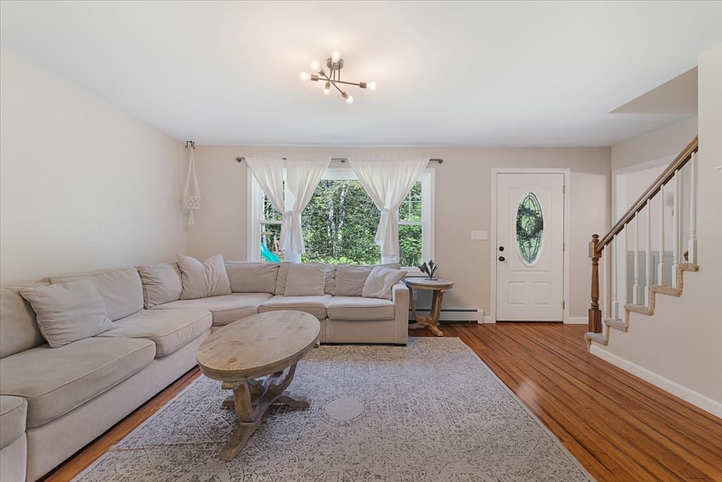 Casa em Hubbardston — foto 9
