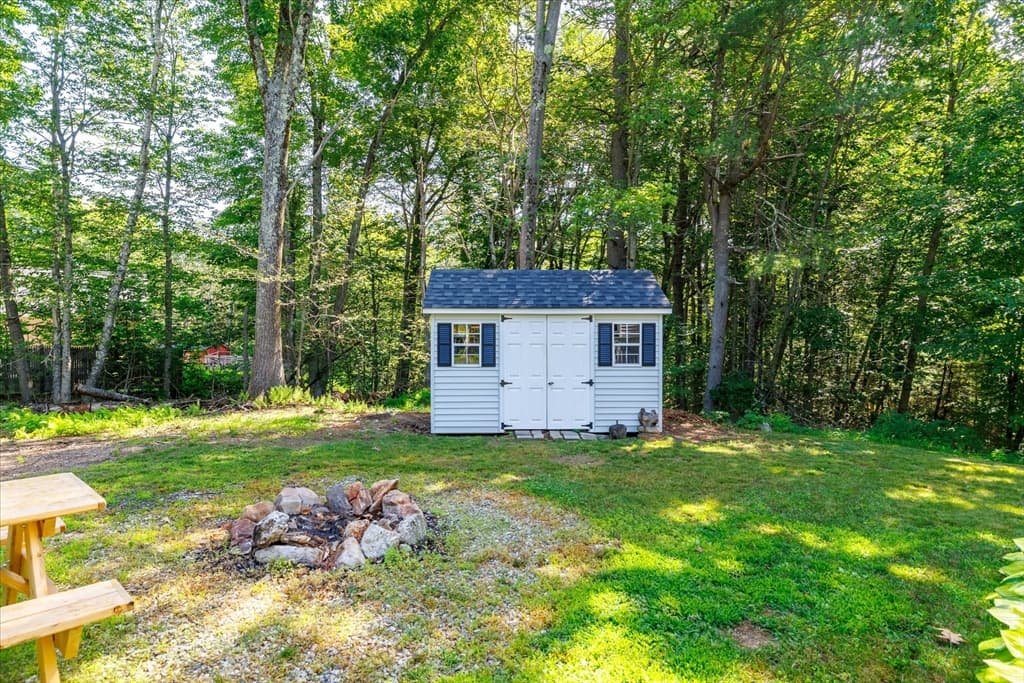 Casa em Hubbardston — foto 4