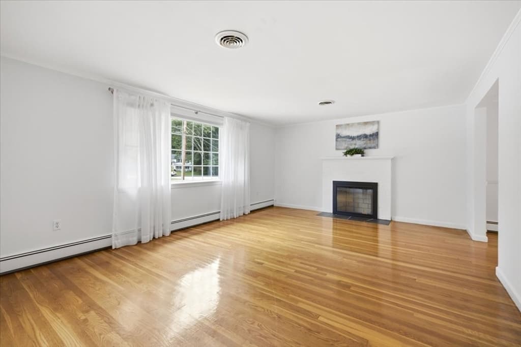 Casa em Medfield — foto 6