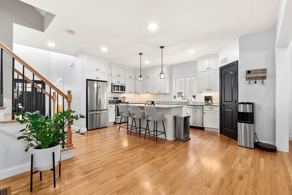 Casa em Methuen — foto 5