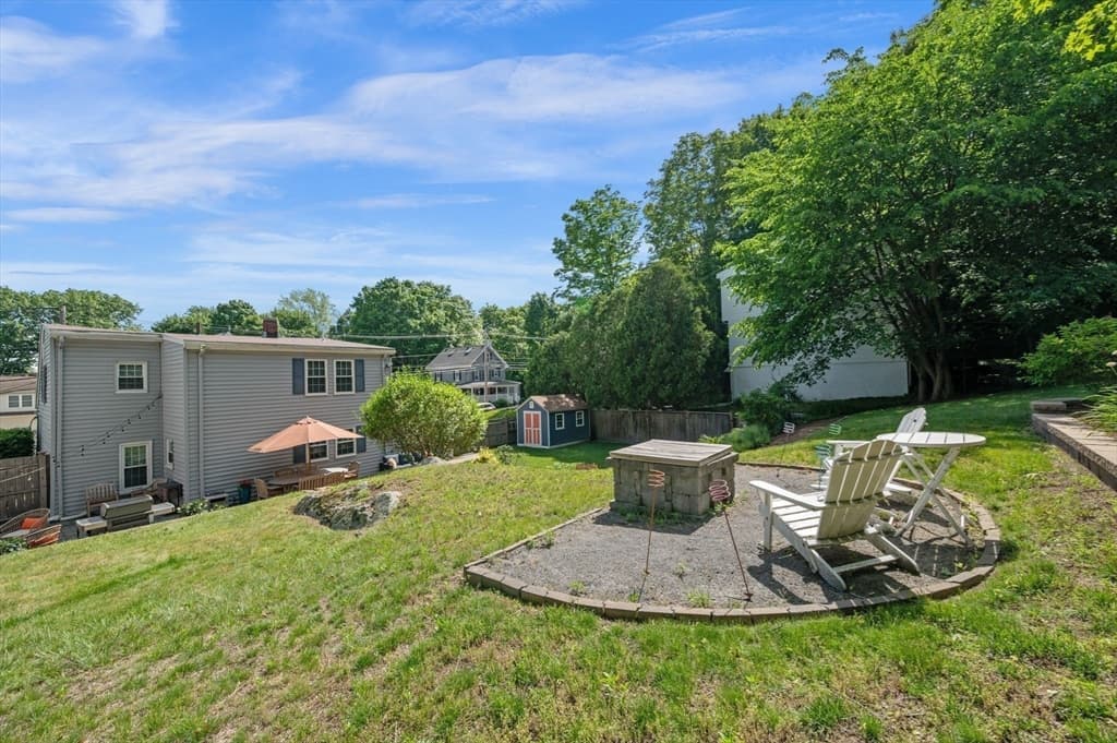 Casa em Stoneham — foto 2