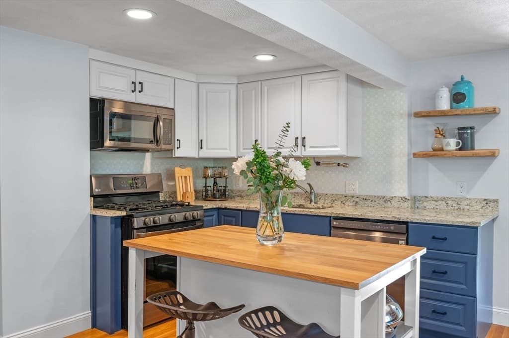 Casa em Stoneham — foto 8