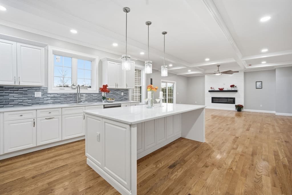Casa em East Longmeadow — foto 7