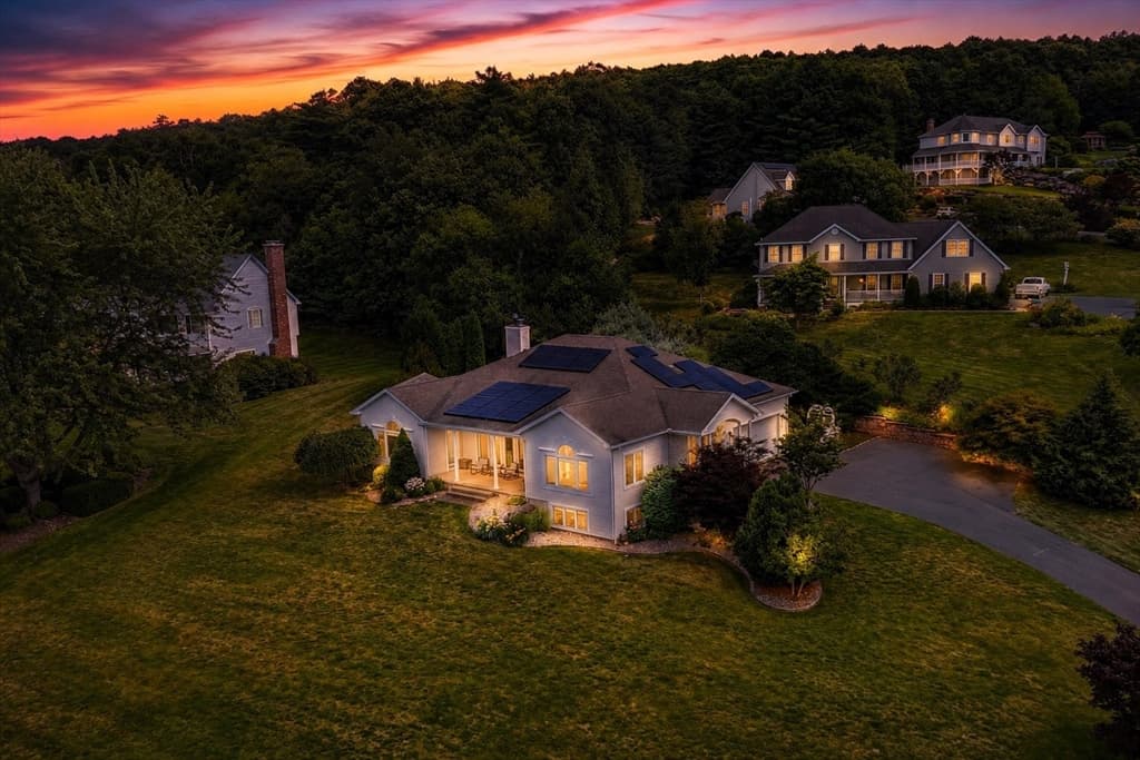 Casa em Belchertown — foto 3