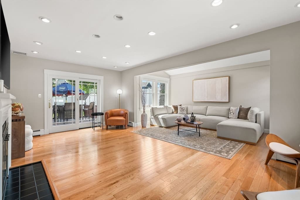 Casa em Stoneham — foto 3