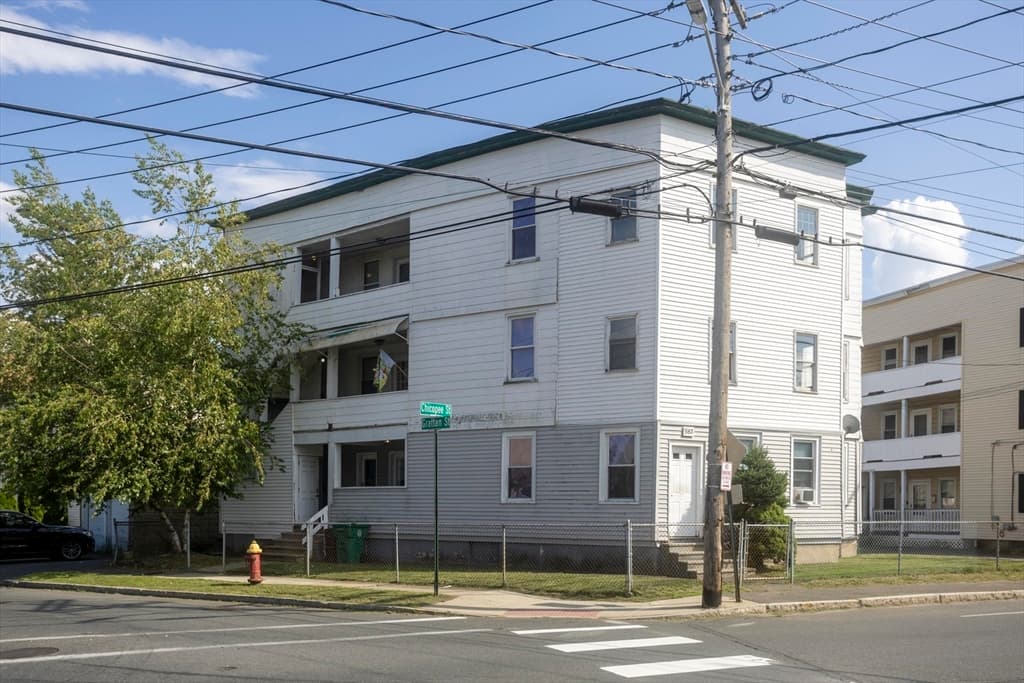 Multi-família em Chicopee — foto 3