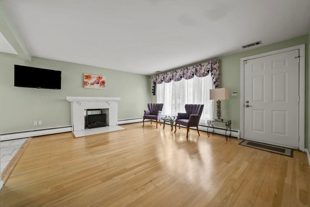 Casa em Peabody — foto 4