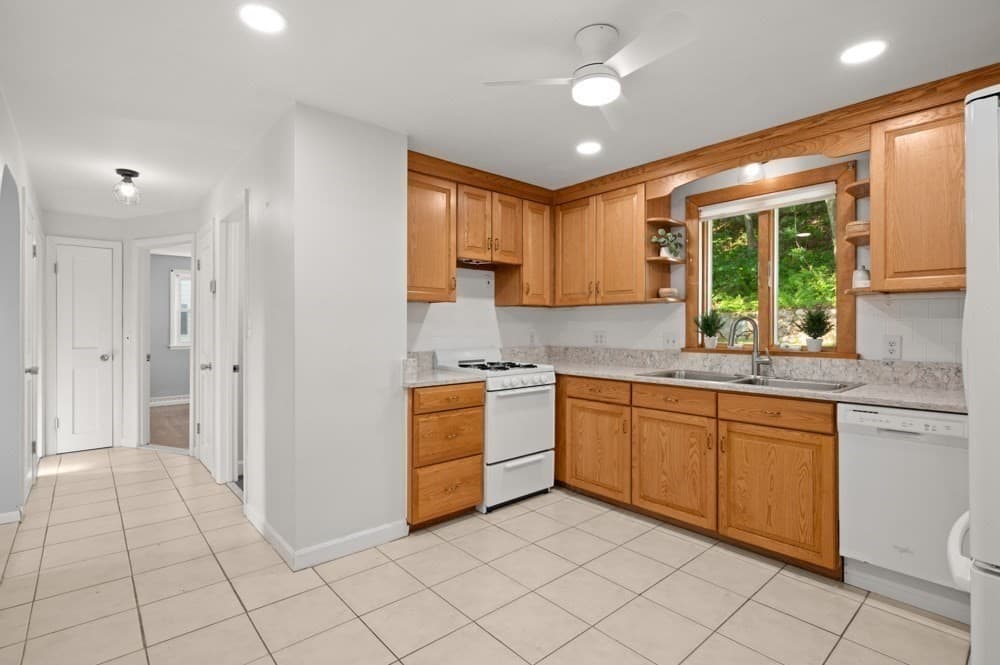 Casa em Peabody — foto 8