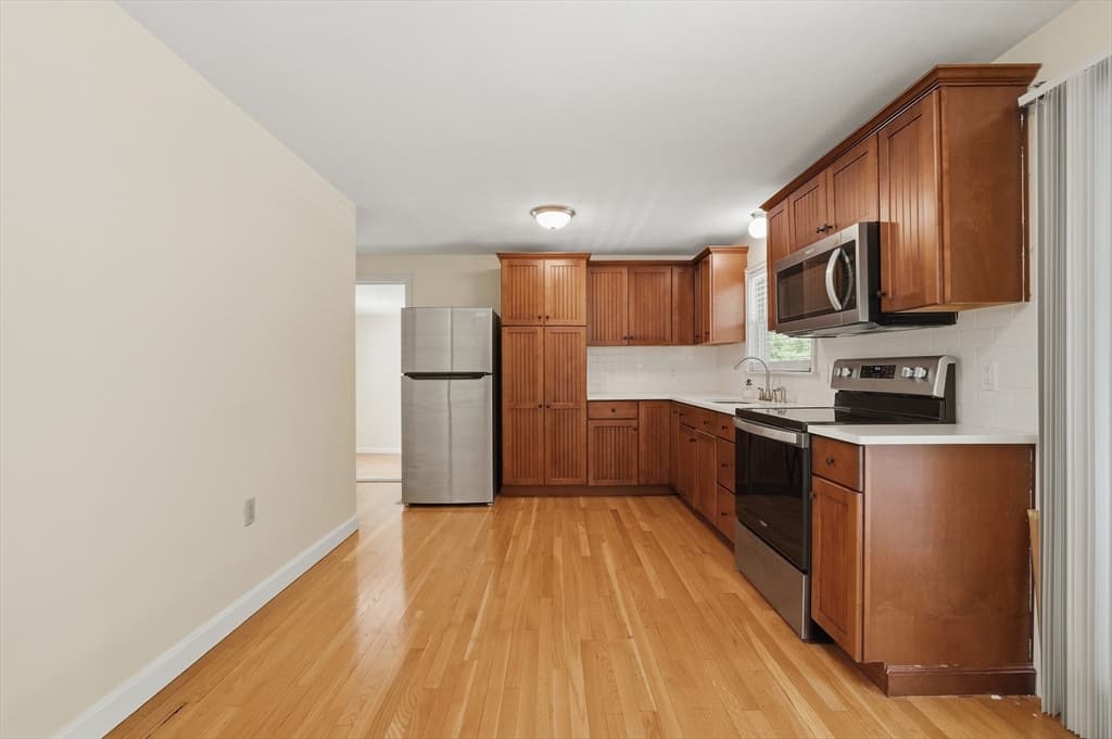 Casa em Attleboro — foto 4