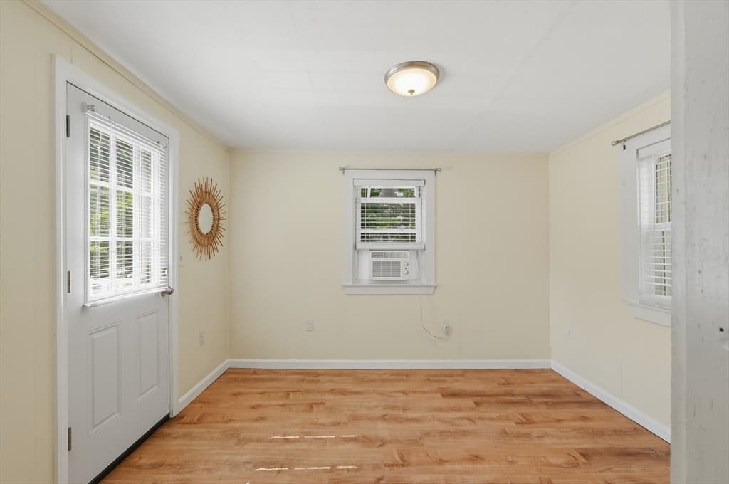 Casa em Attleboro — foto 8