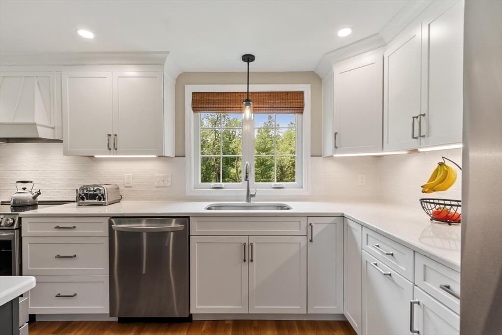 Casa em Tewksbury — foto 6