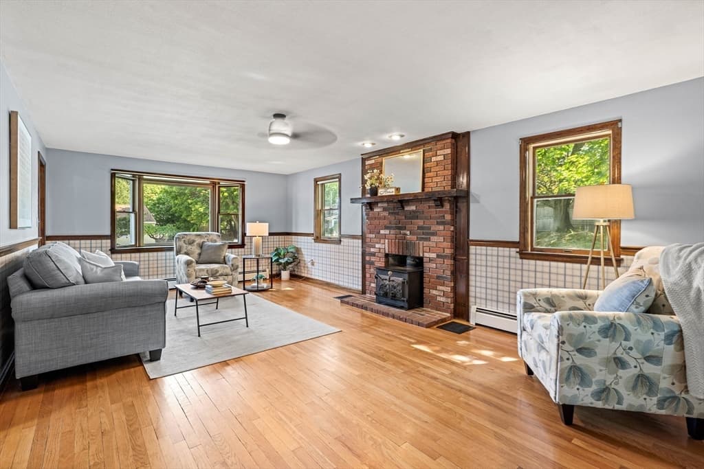 Casa em Lowell — foto 8