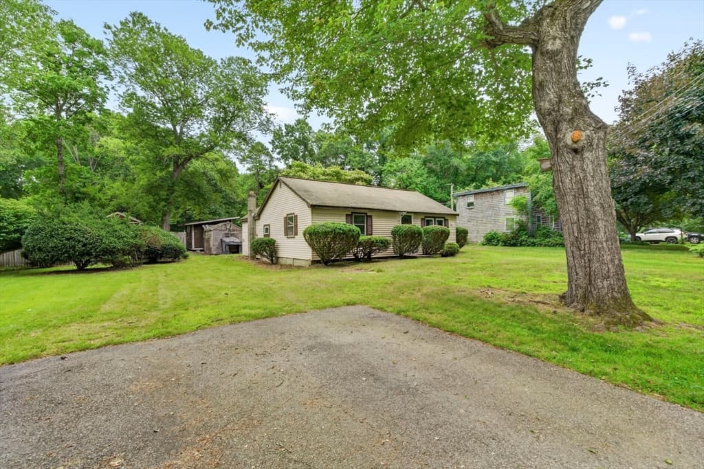 Casa em Holliston — foto 2