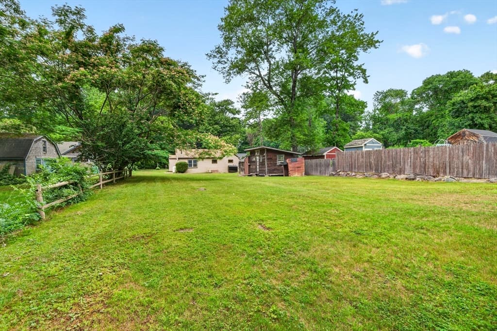 Casa em Holliston — foto 4