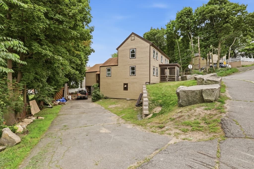Multi-família em Fitchburg — foto 4