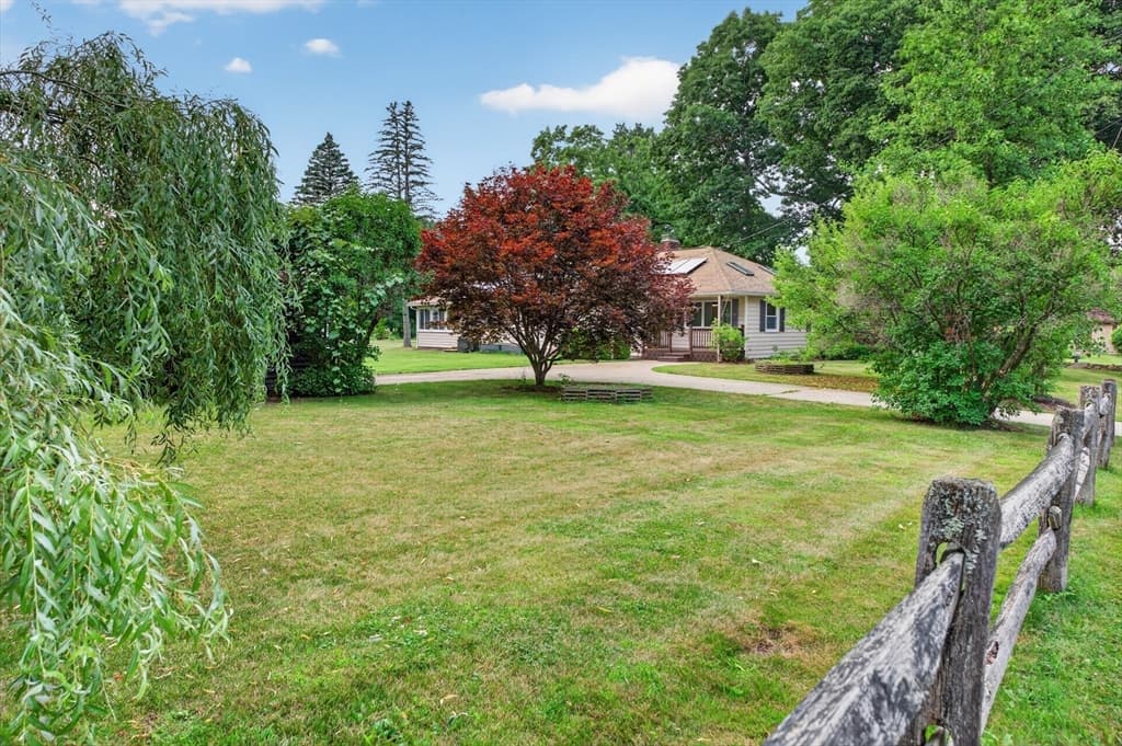 Casa em West Brookfield — foto 5