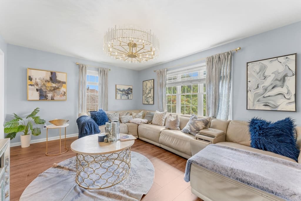 Casa em Fall River — foto 8