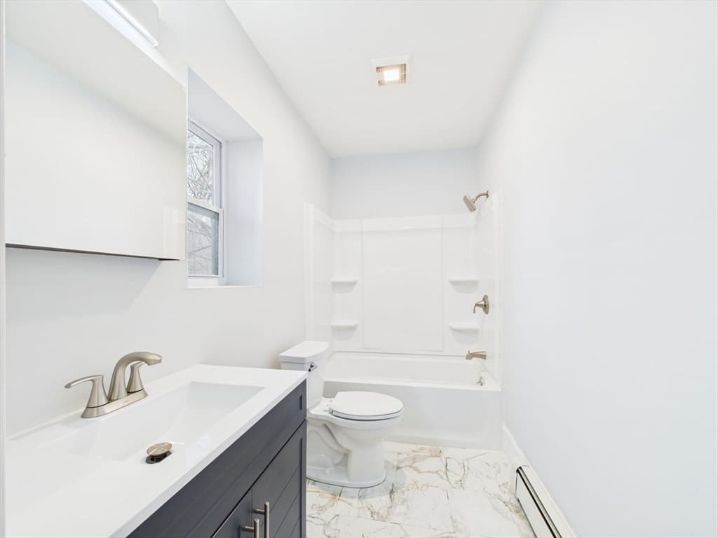 Casa em East Bridgewater — foto 4