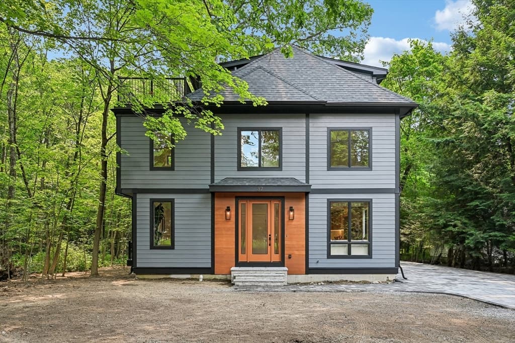 Casa em Needham — foto 2
