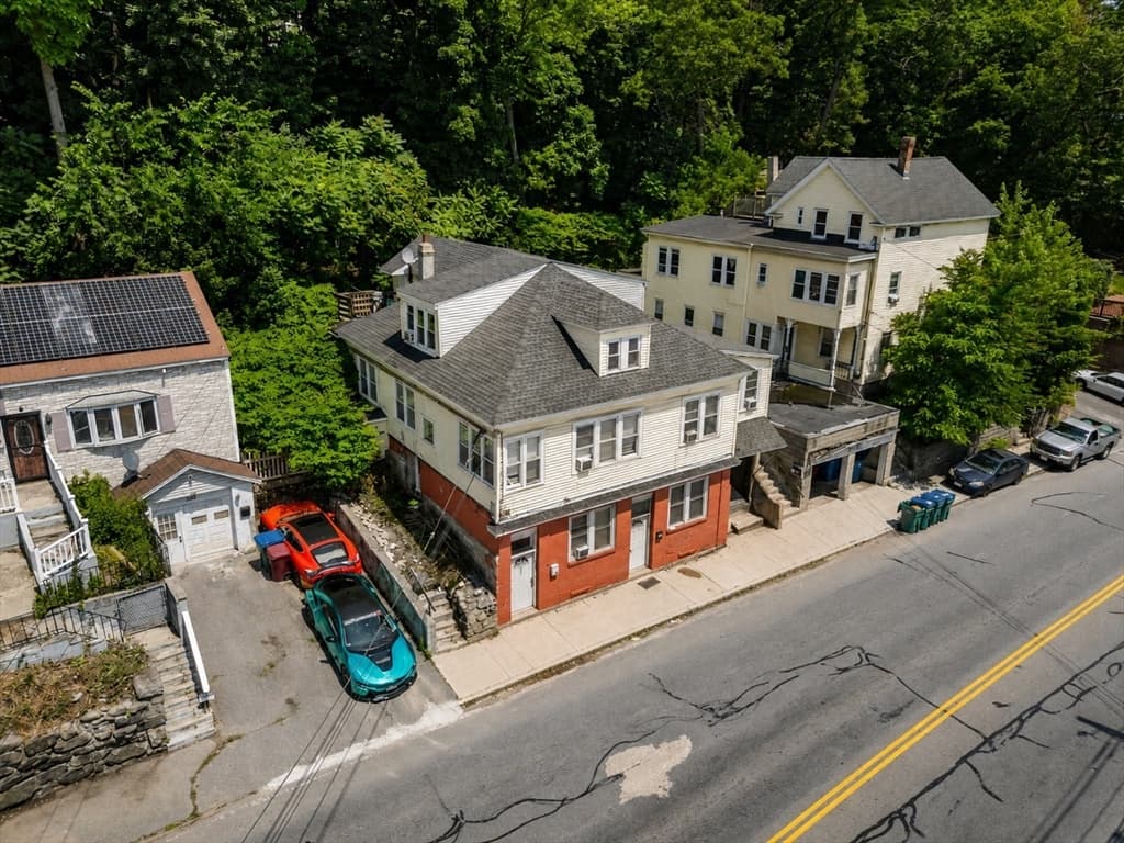 Multi-família em Lowell