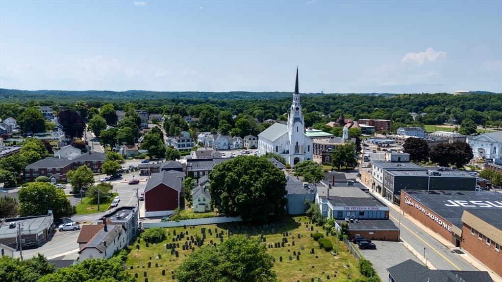 Multi-família em Woburn — foto 4