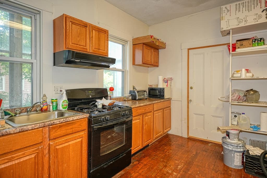 Multi-família em Woburn — foto 8