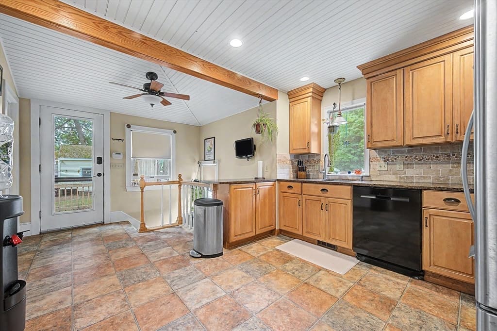 Casa em Foxboro — foto 9