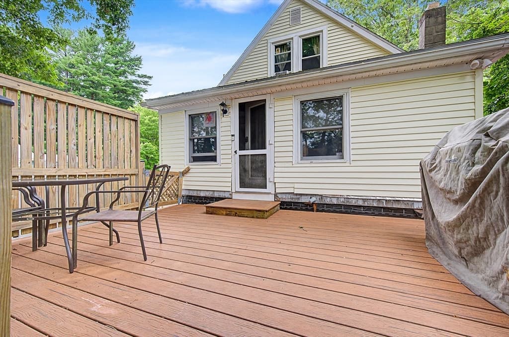 Casa em Foxboro — foto 4