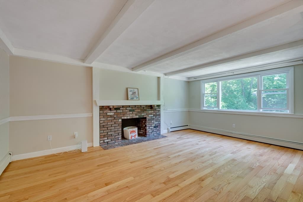 Casa em Needham — foto 8