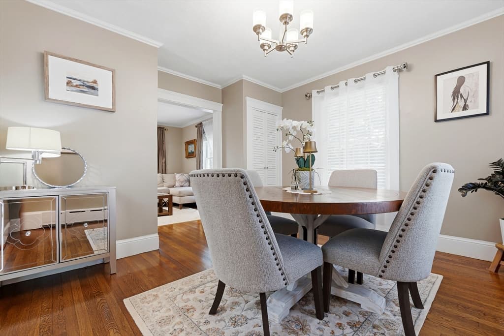 Casa em Woburn — foto 3