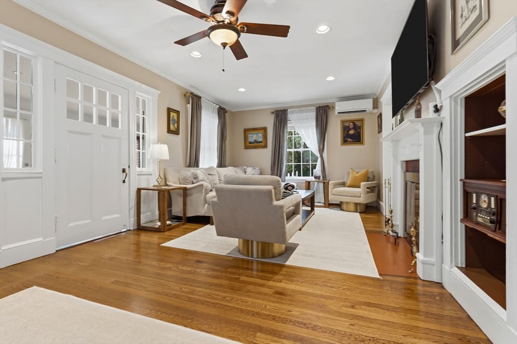Casa em Woburn — foto 5