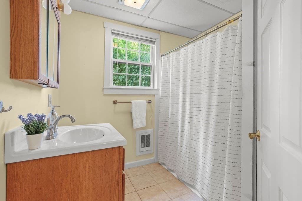 Casa em North Attleboro — foto 8