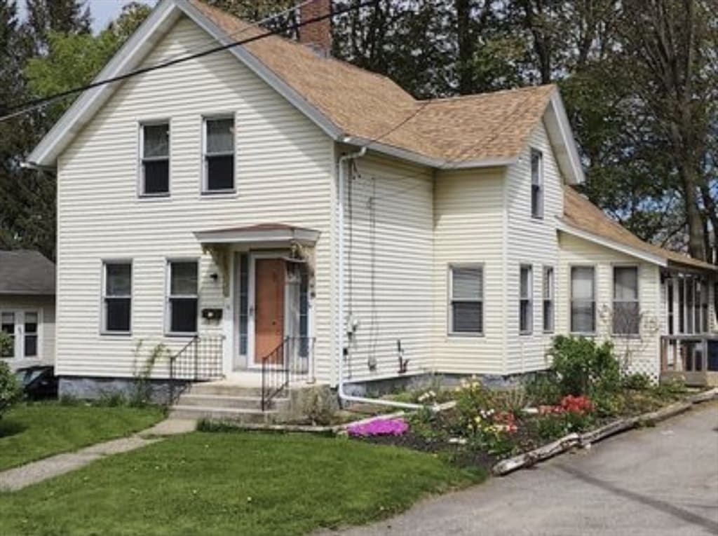 Casa em Southbridge
