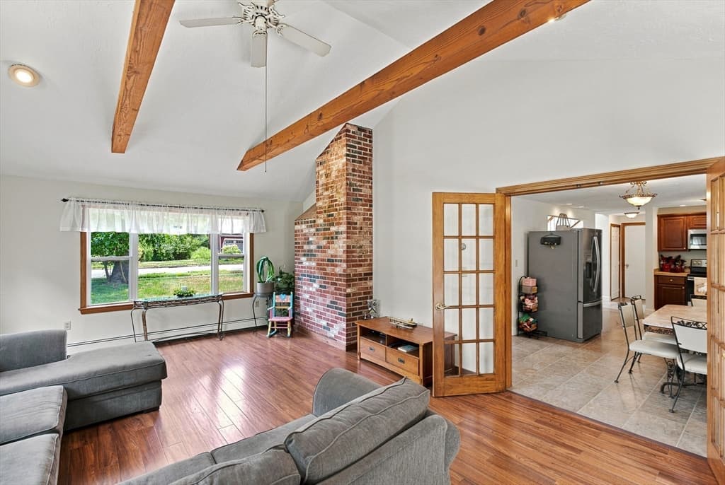 Casa em Maynard — foto 6