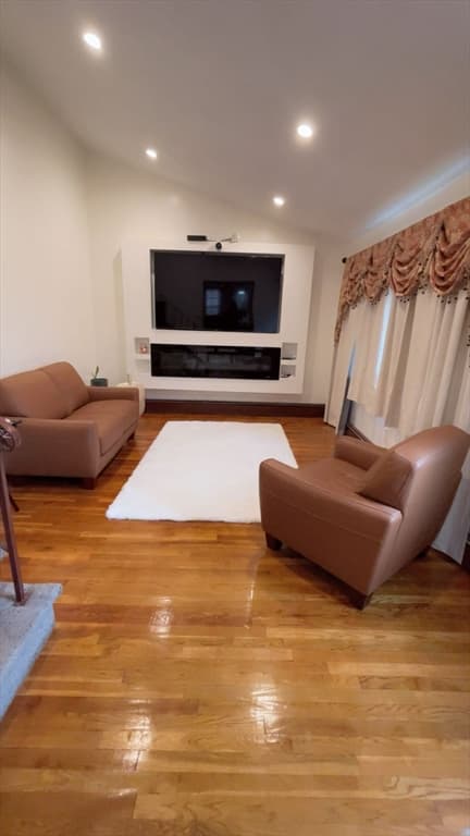 Casa em Brockton — foto 6