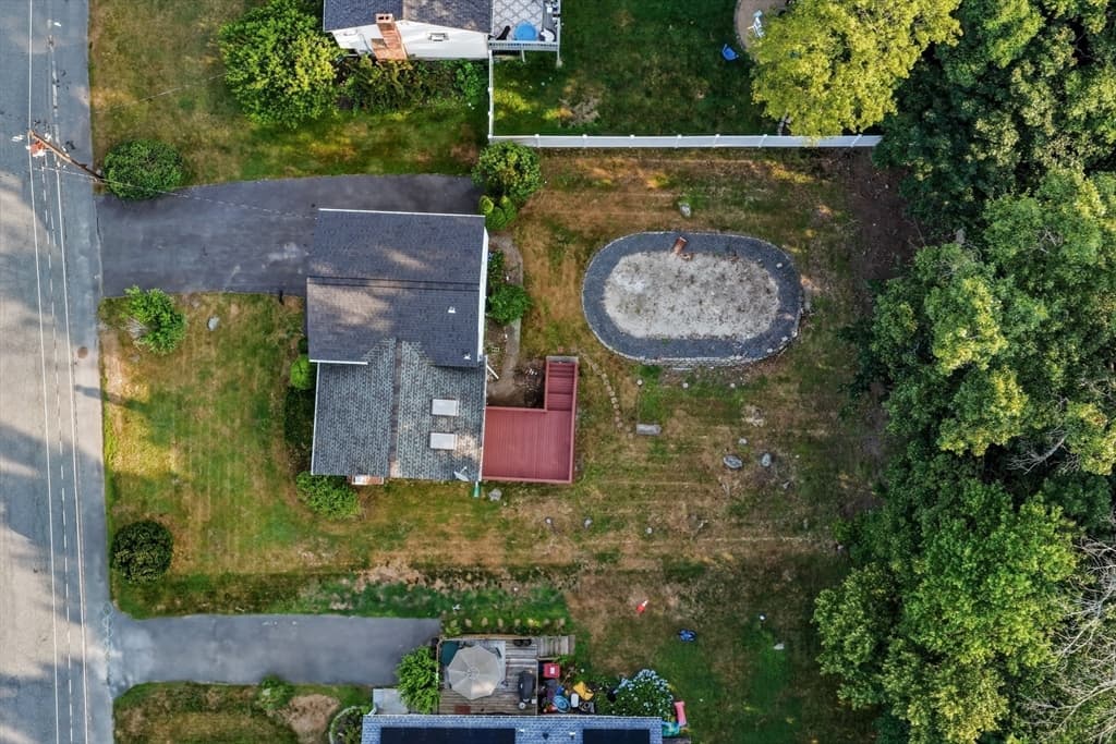 Casa em Brockton — foto 4