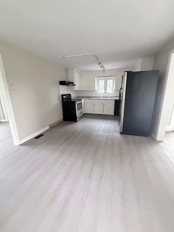 Casa em West Springfield — foto 6