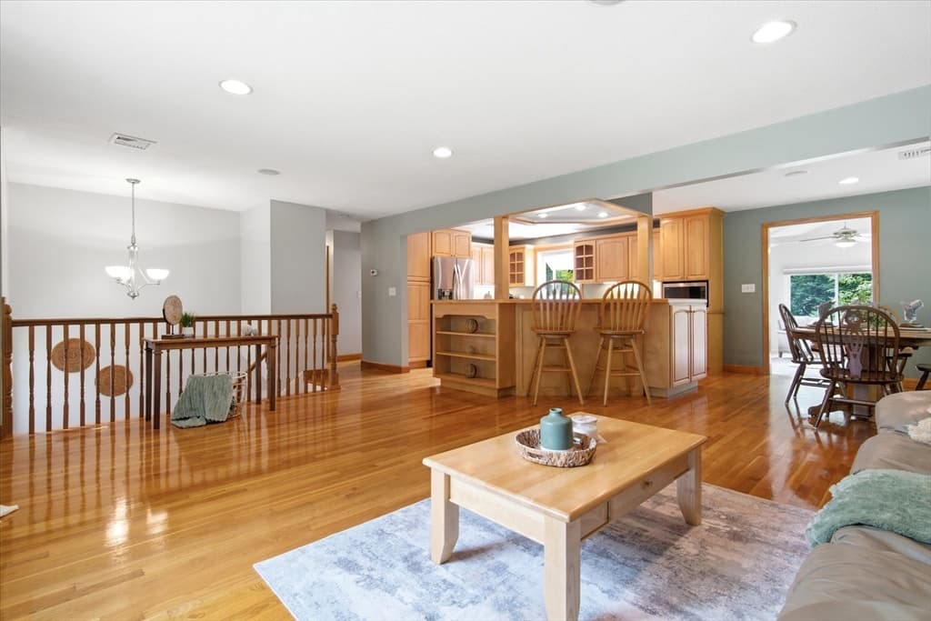 Casa em Northborough — foto 4