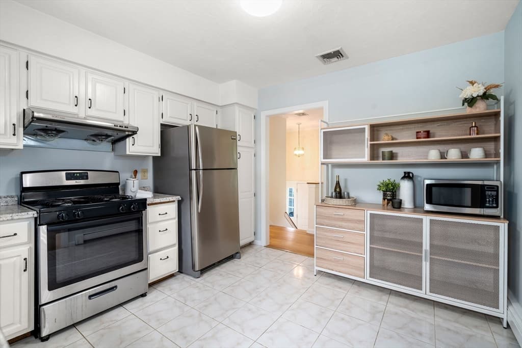 Casa em Northborough — foto 5