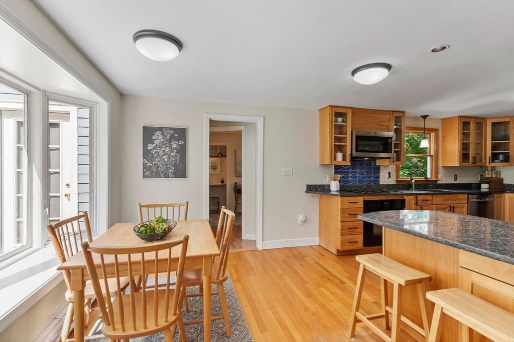 Casa em Boxborough — foto 9