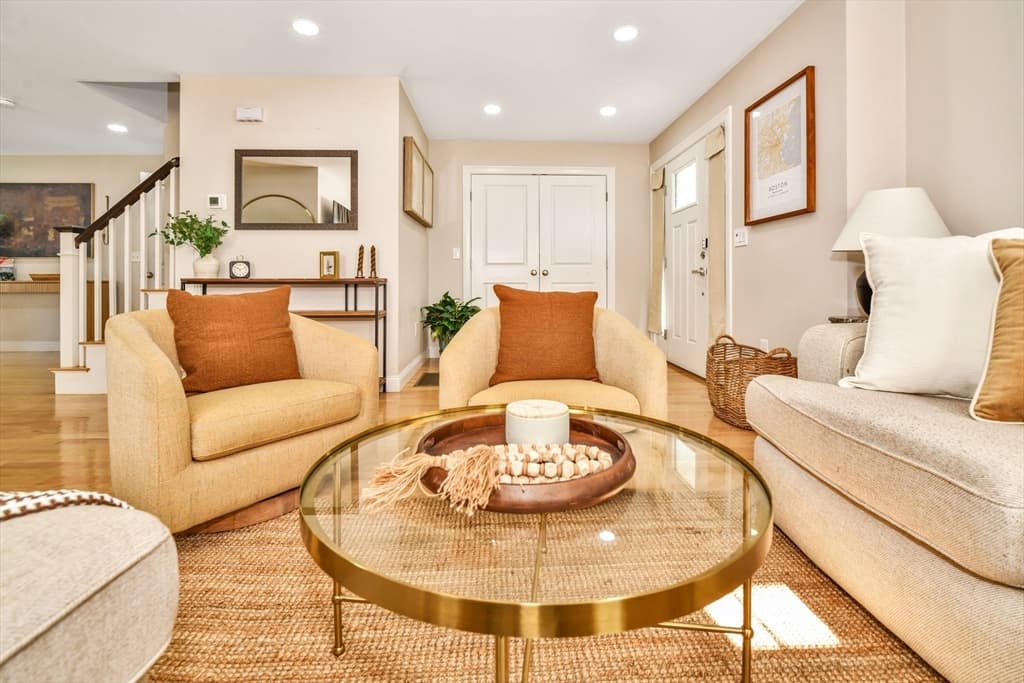 Casa em Brockton — foto 2