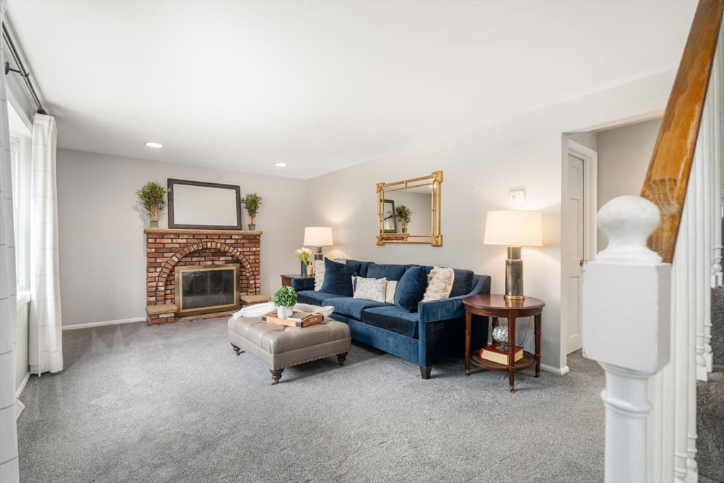 Casa em Framingham — foto 3