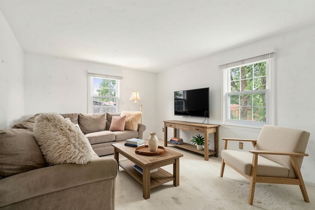 Casa em Framingham — foto 4