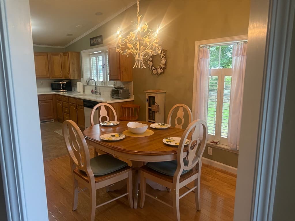 Casa em Middleboro — foto 6