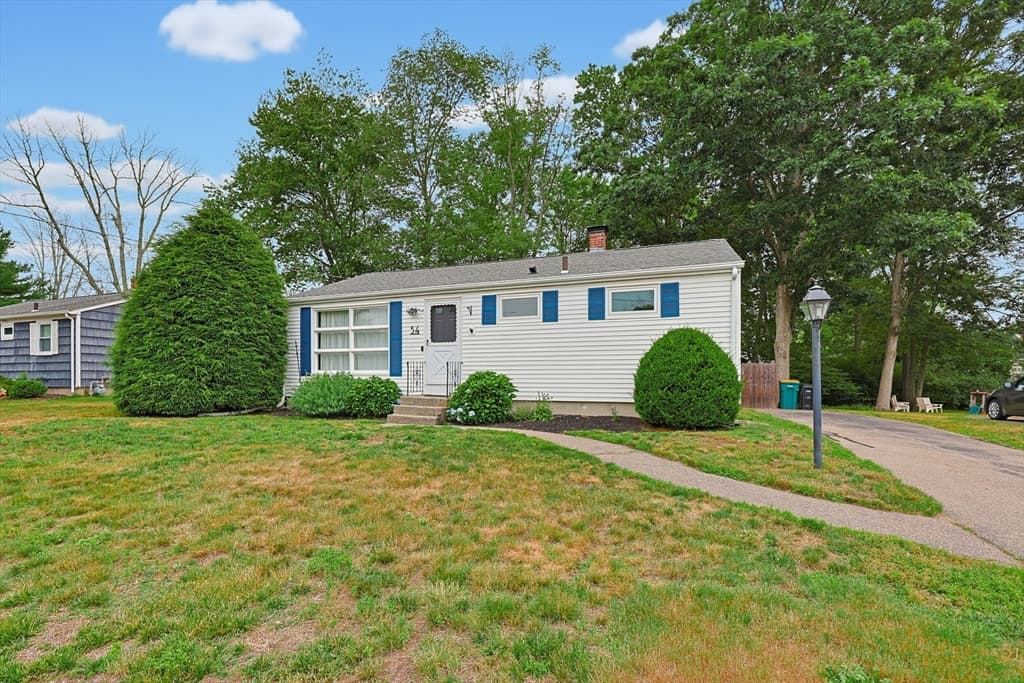 Casa em North Attleboro