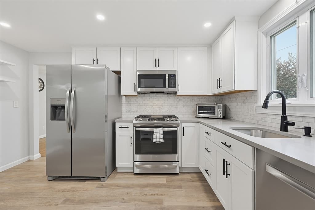 Casa em North Attleboro — foto 8