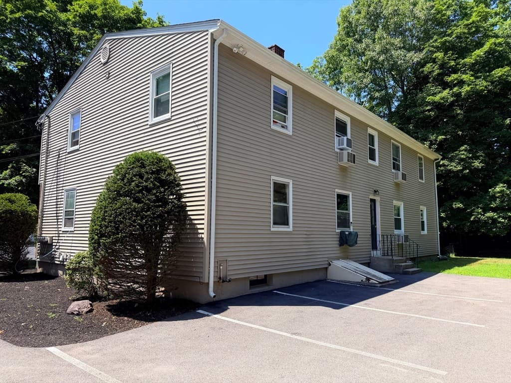 Multi-família em North Attleboro — foto 2