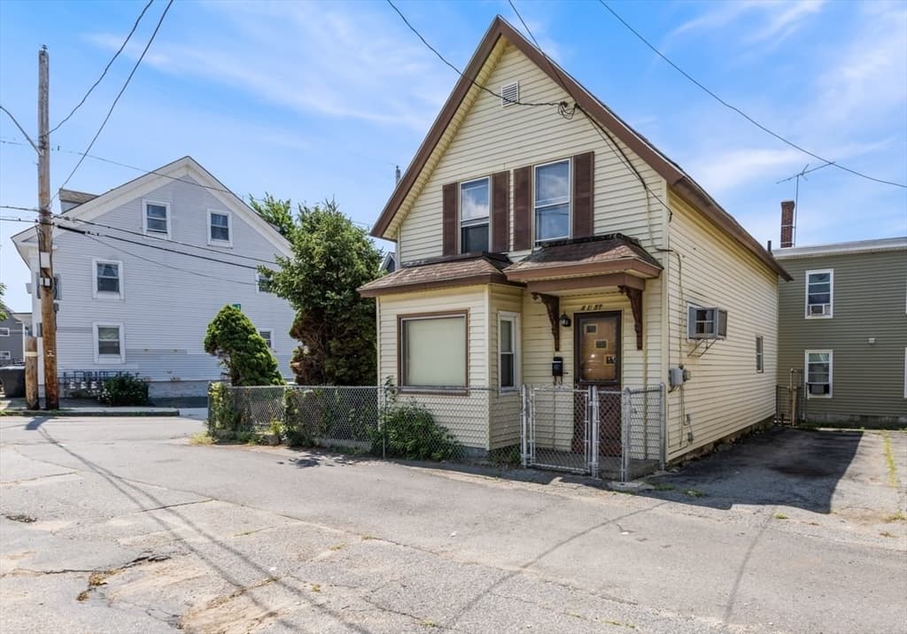 Casa em Lowell — foto 3