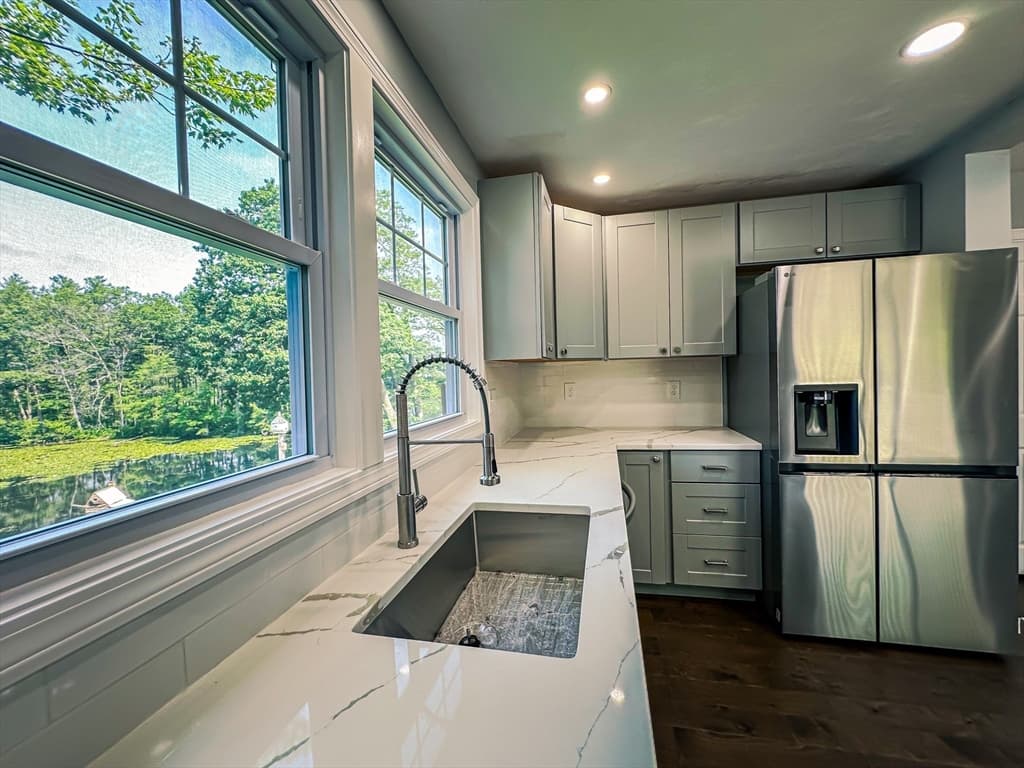 Casa em Northborough — foto 6